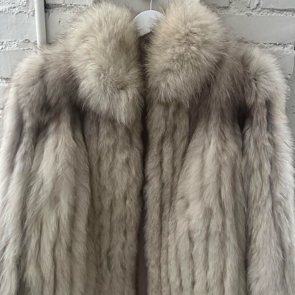 Vintage 60s OPERA Blue Fox Fur Coat - Picture 4 of 8